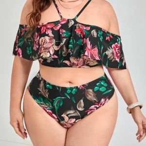 *FREE w/ any clothing purchase!* Floral off-the-shoulder bikini swimsuit [Shein]